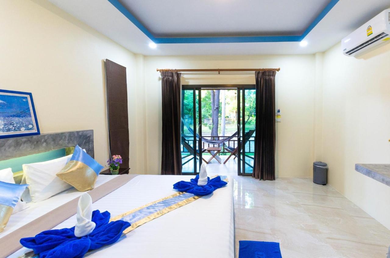 The Sun Long Beach Resort Ко-Ланта Екстер'єр фото